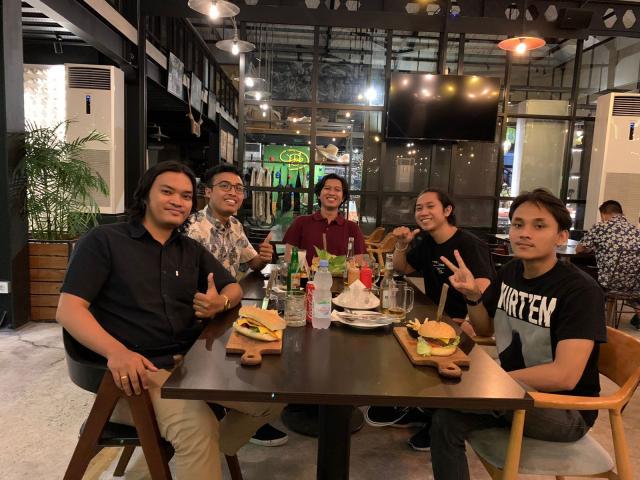 Gathering Tim RnD Bali di The Hub Restaurant Denpasar