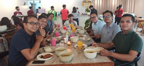 Acara Makan Bersama Tim Emporio Architect Bali di IGOR Renon