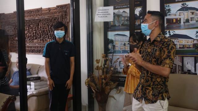 Kegiatan Perayaan Acara Ulang Tahun Tim Emporio Architect Bali