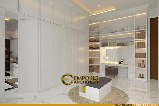 Desain Walk In Closet Rumah Classic Modern 3 Lantai Ibu CRT di Jakarta