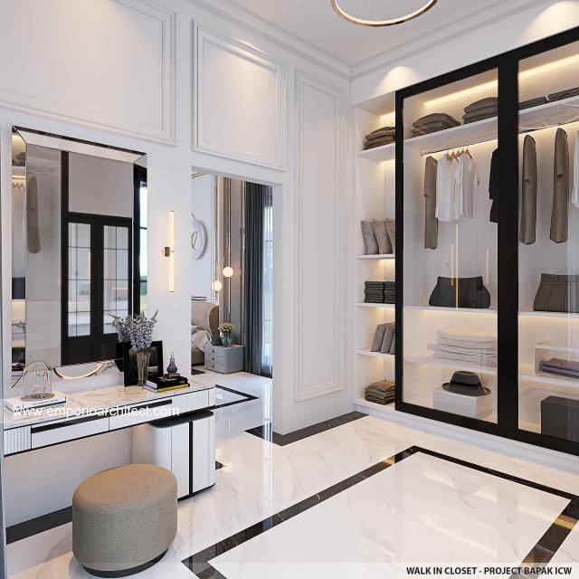 Desain Walk In Closet Rumah Klasik 3 Lantai Bapak ICW di Bintaro, Jakarta Selatan