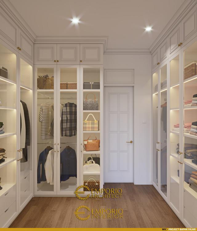 Desain Walk In Closet Rumah Klasik 3 Lantai Bapak FJR di Tangerang