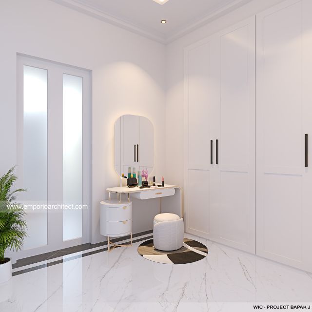 Desain Walk In Closet Rumah Mediteran 5 Lantai Bapak J di Sunter, Jakarta Utara