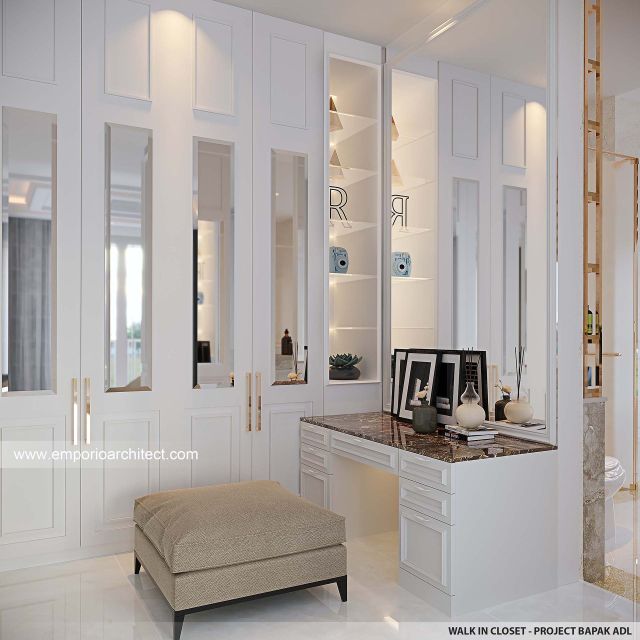 Desain Walk In Closet Rumah Klasik Modern 3 Lantai Bapak ADL di Jakarta