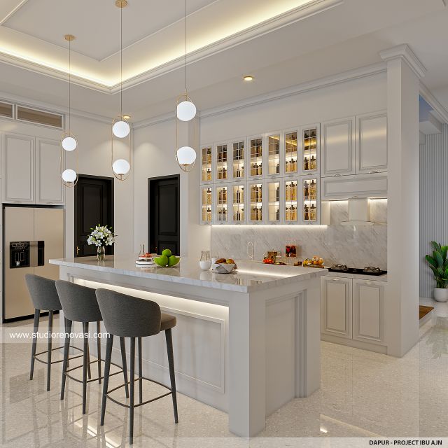 Desain Dapur Rumah Mediteran 3 Lantai Ibu AJN di Makassar