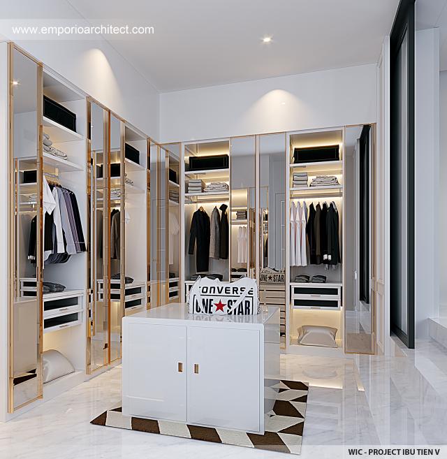 Desain Walk In Closet Rumah Mediteran 4 Lantai Ibu TN V di Jakarta Selatan