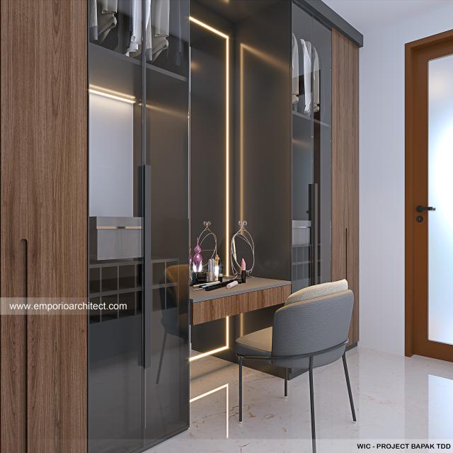 Desain Walk In Closet Rumah Modern 1 Lantai Bapak TDD di Madiun, Jawa Timur