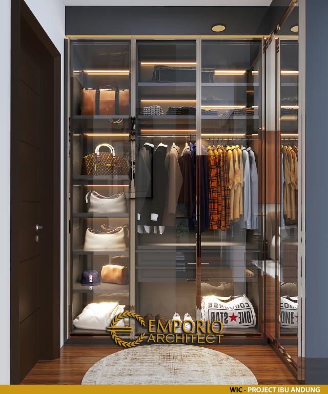 Desain Walk In Closet Rumah Modern 2 Lantai Ibu Andung di Yogyakarta