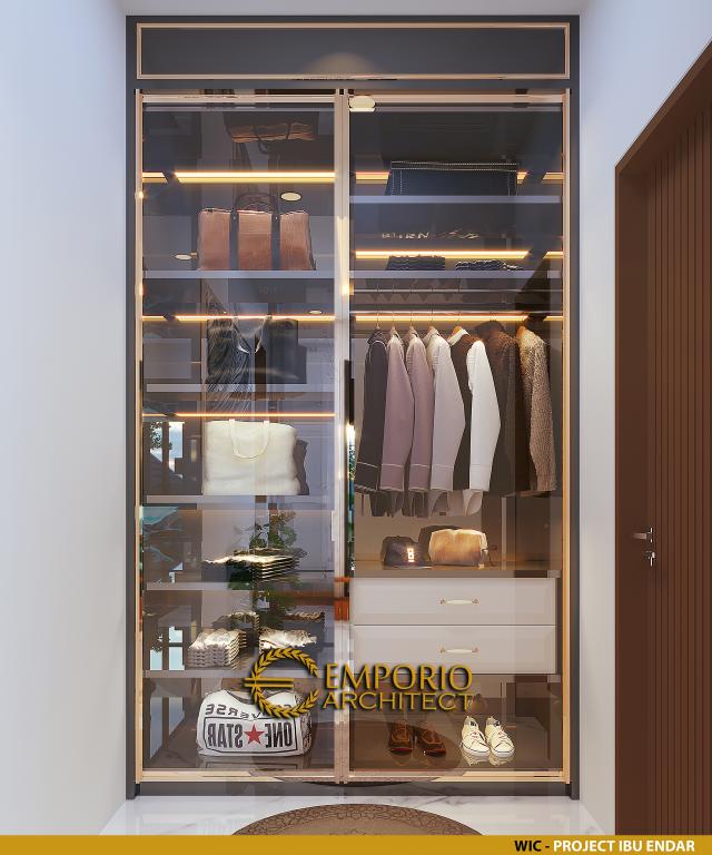 Desain Walk In Closet Rumah Modern 2 Lantai Ibu Endar di Yogyakarta