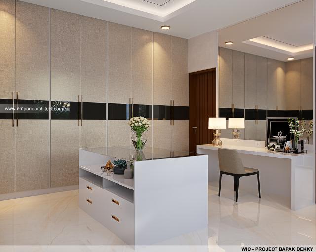 Desain Walk In Closet Rumah Modern 2 Lantai Bapak Dekky di Kepulauan Riau