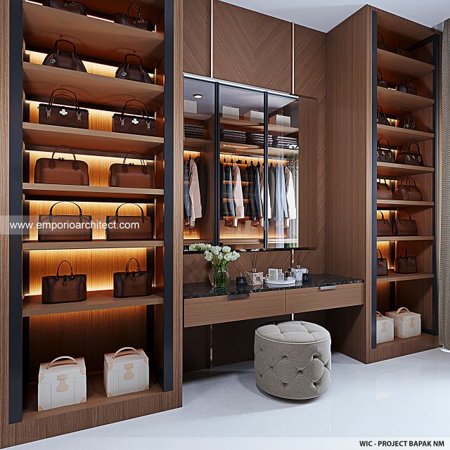 Desain Walk In Closet Rumah Modern 2 Lantai Bapak NM di Denpasar, Bali