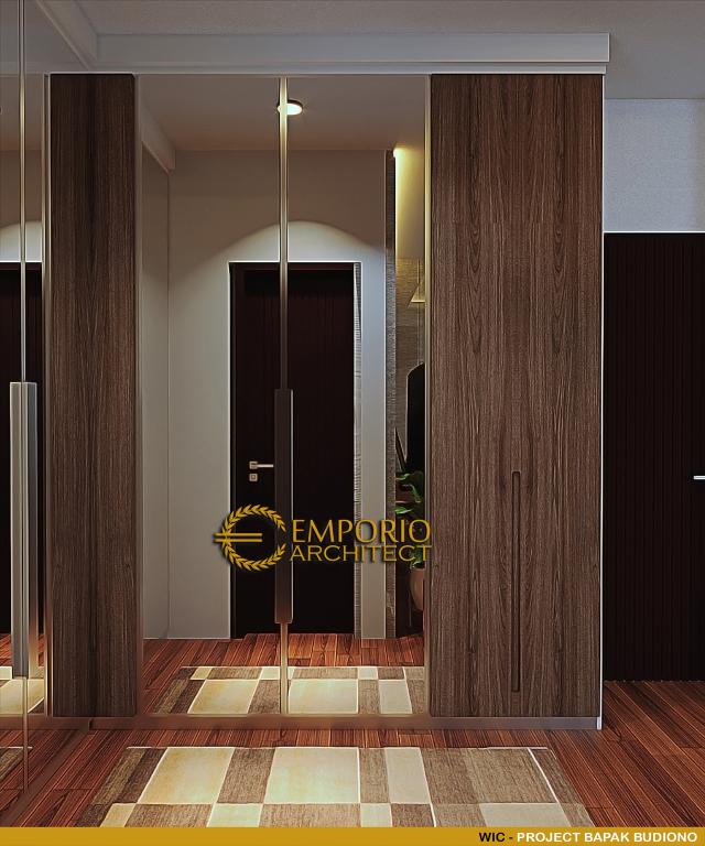 Desain Walk In Closet Rumah Modern 3 Lantai Bapak BDN di Jakarta Barat