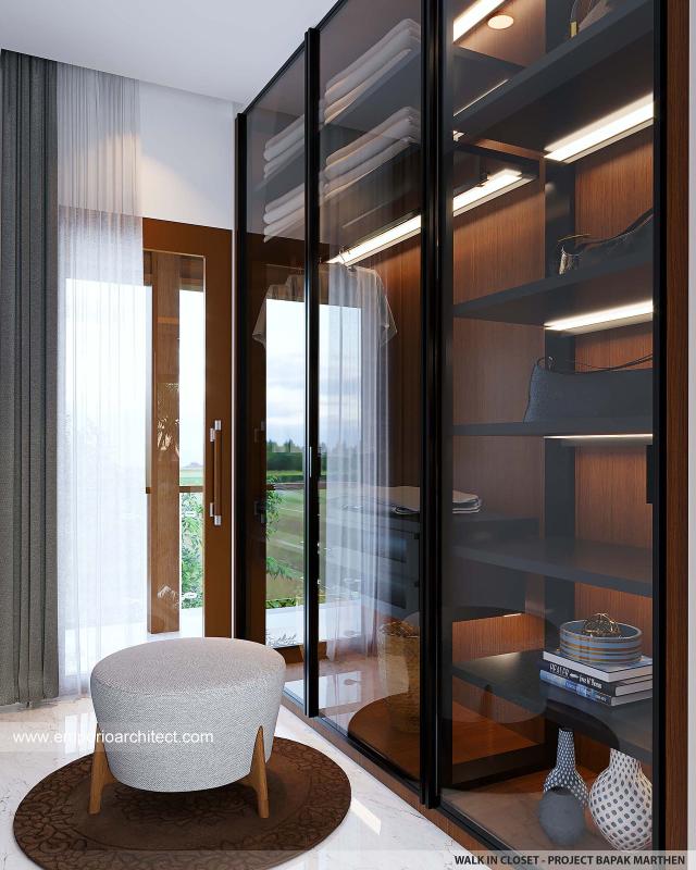 Desain Walk In Closet Rumah Modern 3 Lantai Bapak RYM di Makassar