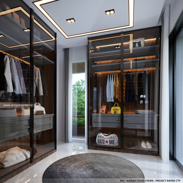 Desain Walk In Closet Kamar Tidur Utama Rumah Modern 3 Lantai Bapak CTP di Surabaya