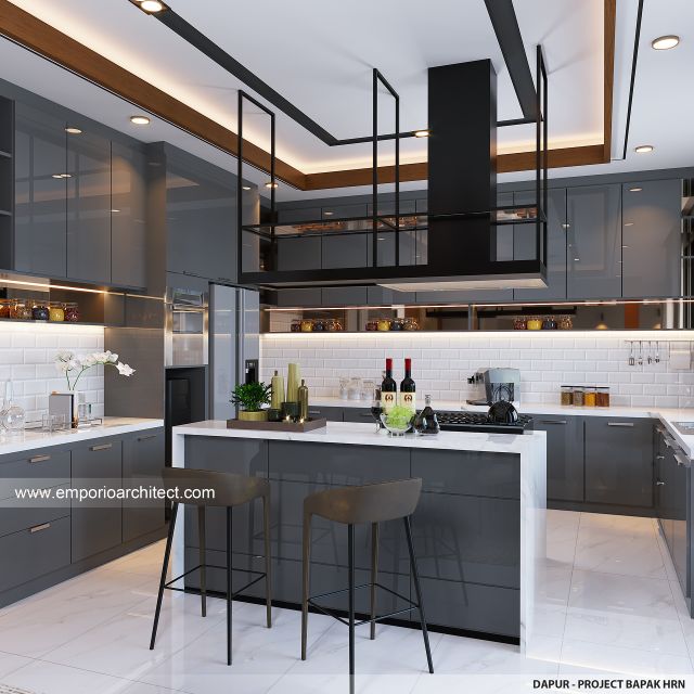 Desain Dapur Rumah Modern 3 Lantai Bapak HRN di Kelapa Gading, Jakarta Utara