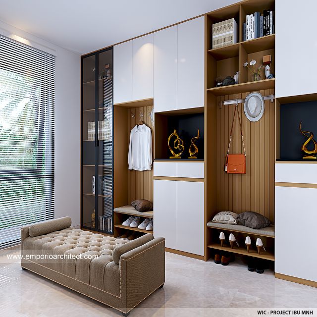 Desain Walk In Closet Rumah Modern 3 Lantai Ibu MNH di BSD, Tangerang Selatan