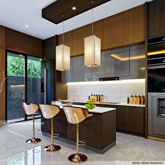 Desain Dapur Rumah Modern 3 Lantai Bapak HDY di Jakarta