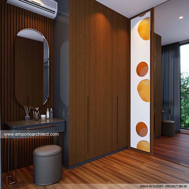 Desain Walk In Closet Rumah Modern 3 Lantai Ibu M di Jakarta