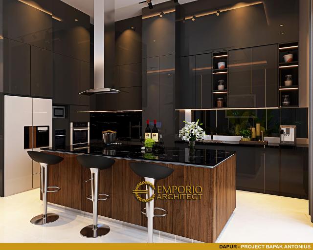 Desain Dapur Rumah Modern 3 Lantai Bapak ATN di Jakarta