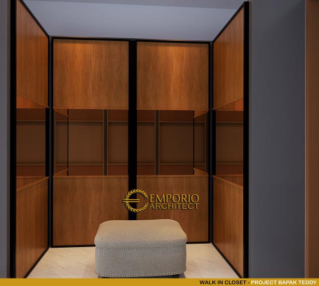 Desain Walk In Closet Rumah Modern 3 Lantai Bapak Teddy di Jakarta Utara