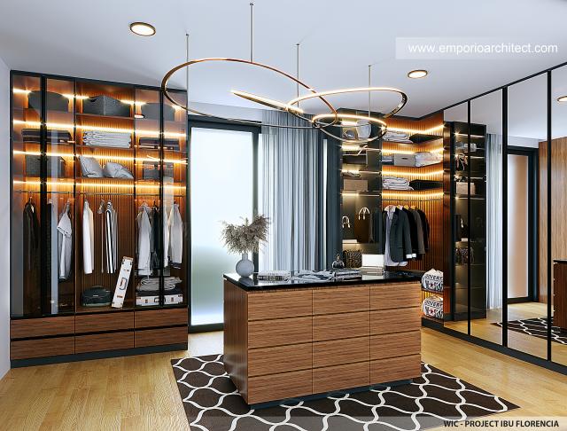 Desain Walk In Closet Rumah Modern 3 Lantai Ibu FLC II di Surabaya