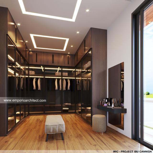 Desain Walk In Closet Rumah Modern 3.5 Lantai Ibu CND di Jakarta Barat