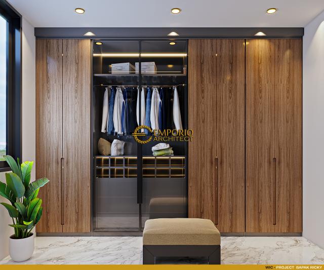 Desain Walk In Closet Rumah Modern 3.5 Lantai Bapak Ricky di Jakarta