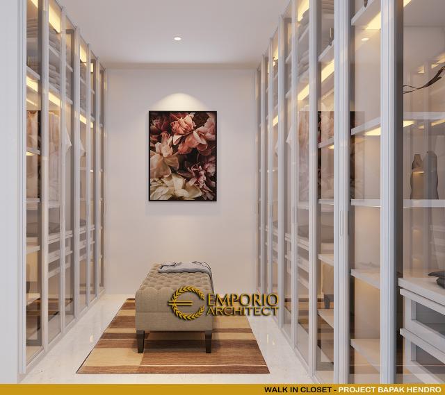 Desain Walk In Closet Rumah Modern Kontemporer 4 Lantai Bapak Hendro di Tangerang