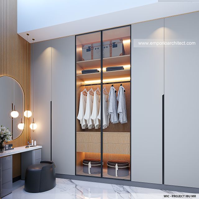 Desain Walk In Closet Rumah Modern 4 Lantai Ibu MR di Kelapa Gading, Jakarta Utara