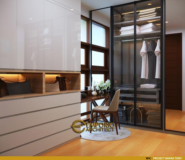 Desain Walk In Closet Rumah Villa Bali 1 Lantai Bapak Tony Yauwri di Makassar, Sulawesi Selatan