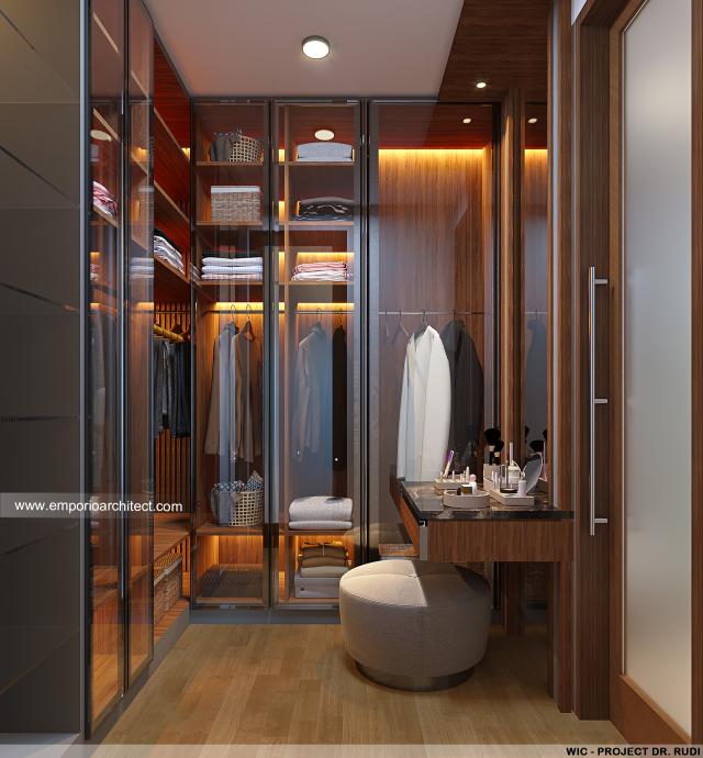 Desain Walk In Closet Rumah Villa Bali 1.5 Lantai Bapak dr. Rudi di Jambi